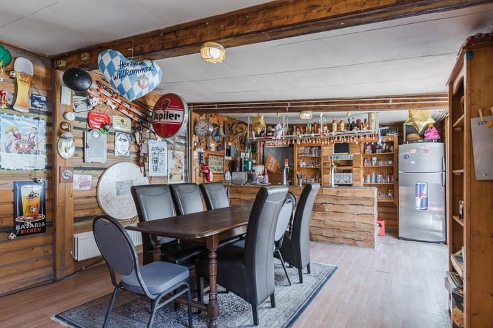 Photo 68 of Bergstraat 15