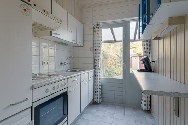 Photo 2 of Anna Paulownalaan 26