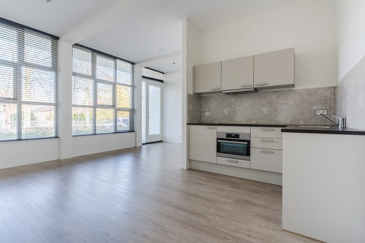 Foto 15 van Mendelssohnlaan 3-F