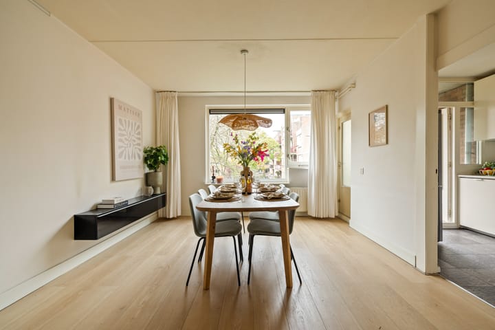 Foto 3 van Menadostraat 39-C