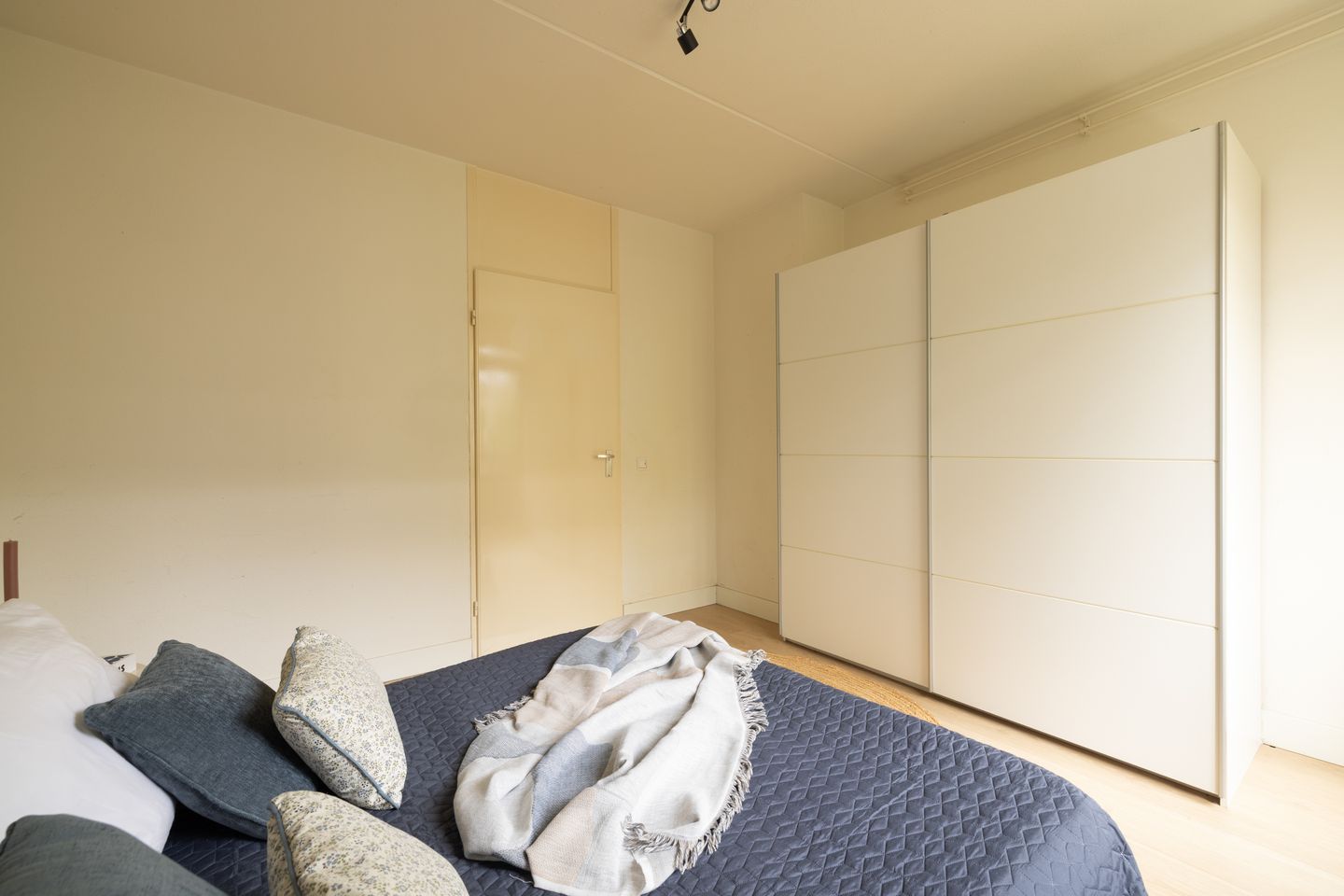 Foto 20 van Menadostraat 39-C