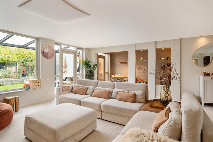 Foto 11 van Meerwedesingel 20