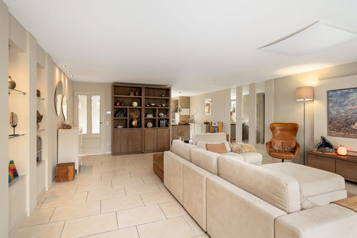 Foto 13 van Meerwedesingel 20