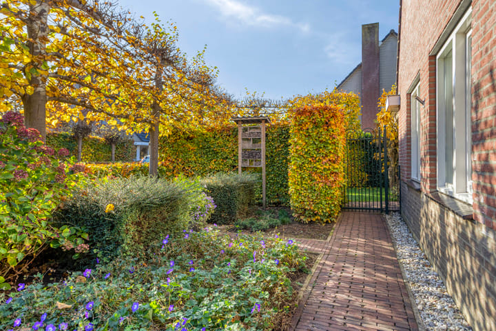 Photo 43 of Dorpswei 18