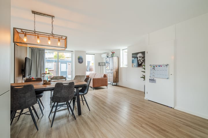 Photo 12 of Camera Obscurastraat 96