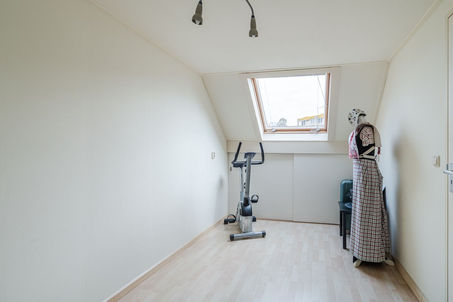 Foto 29 van Camera Obscurastraat 96