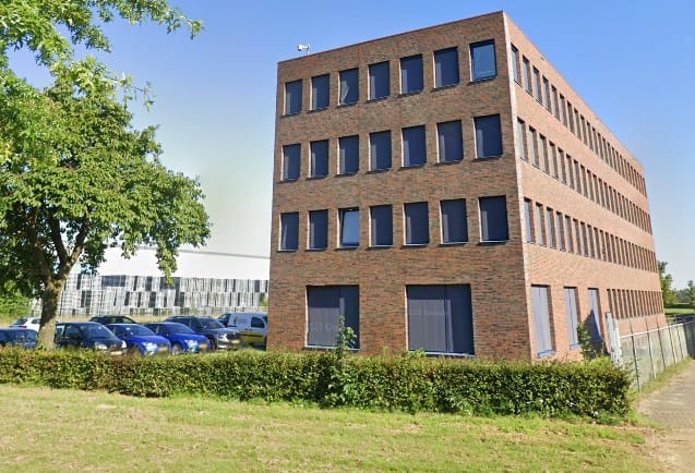 Bekijk foto 2 van Europalaan 24