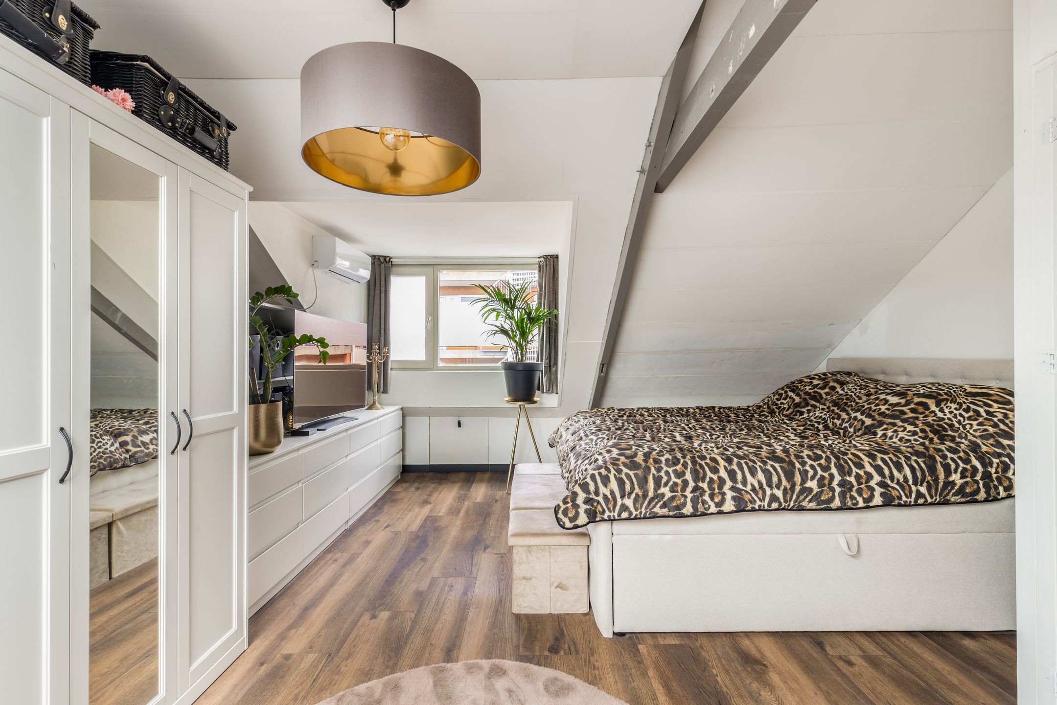 Photo 24 of Wilhelminastraat 17-A