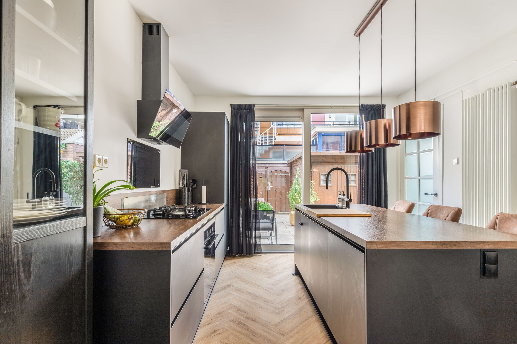 Photo 9 of Wilhelminastraat 17-A