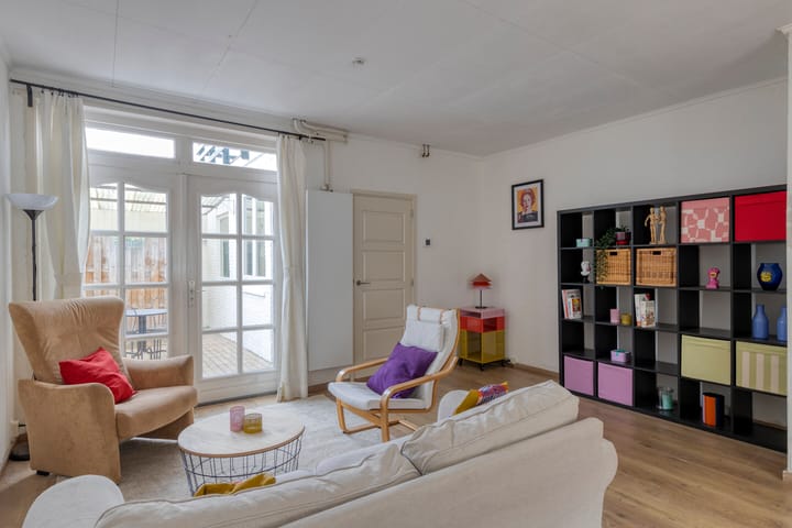 Photo 9 of Pioenroosstraat 10