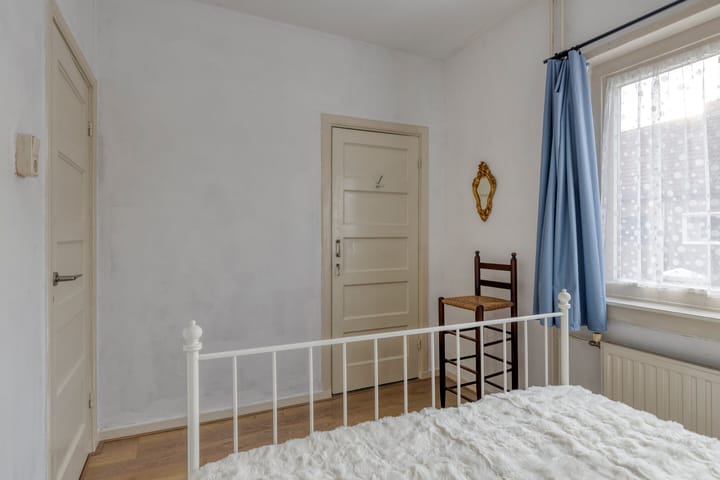 Photo 22 of Pioenroosstraat 10