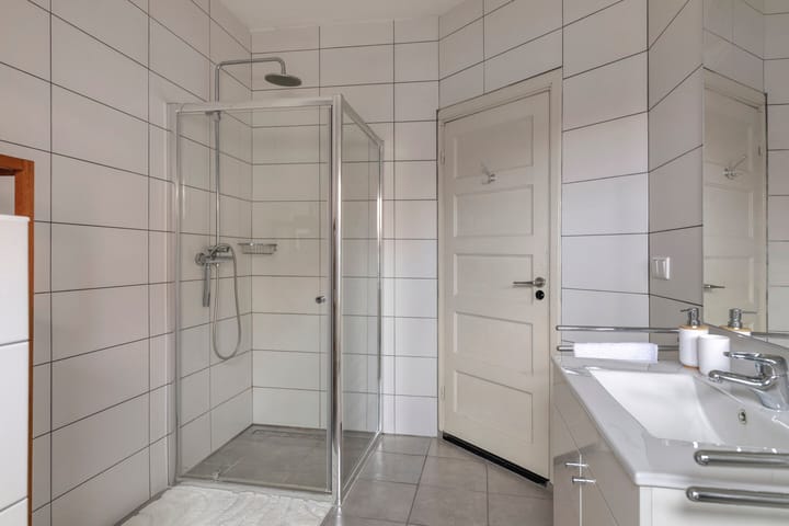 Photo 24 of Pioenroosstraat 10