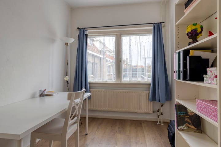 Photo 27 of Pioenroosstraat 10