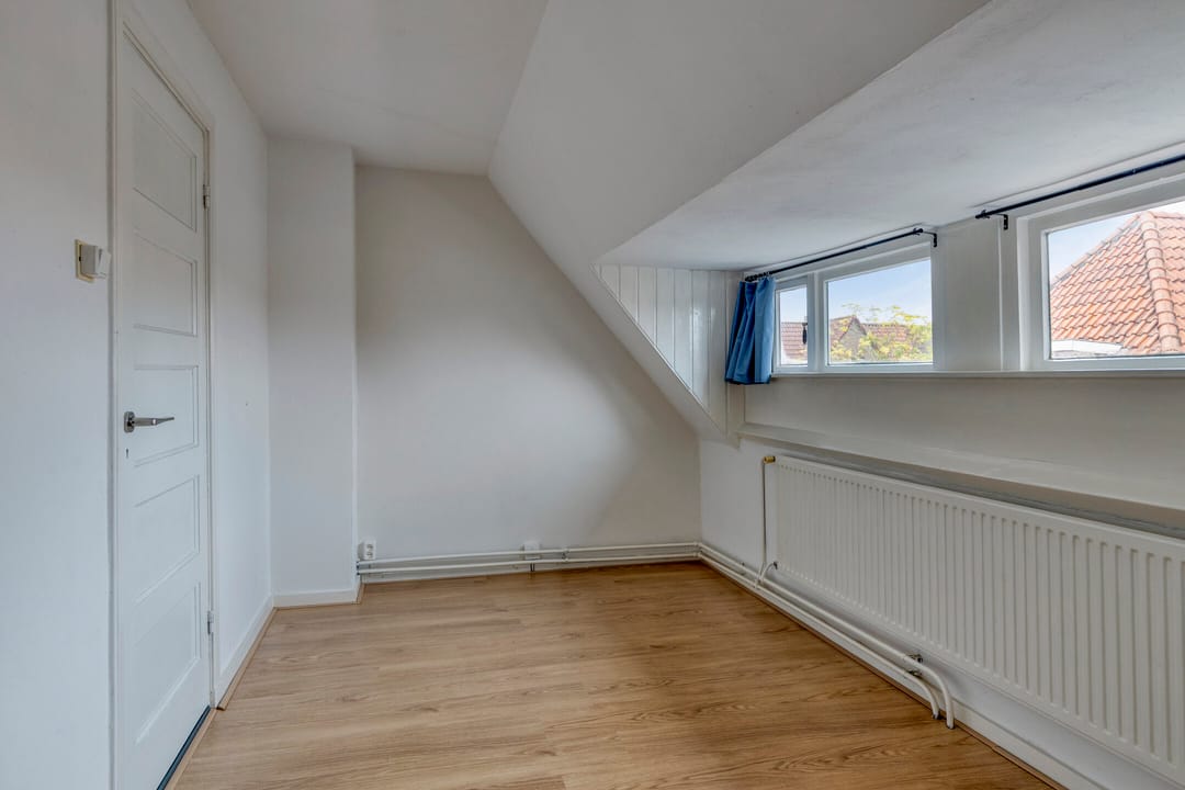 Foto 32 van Pioenroosstraat 10