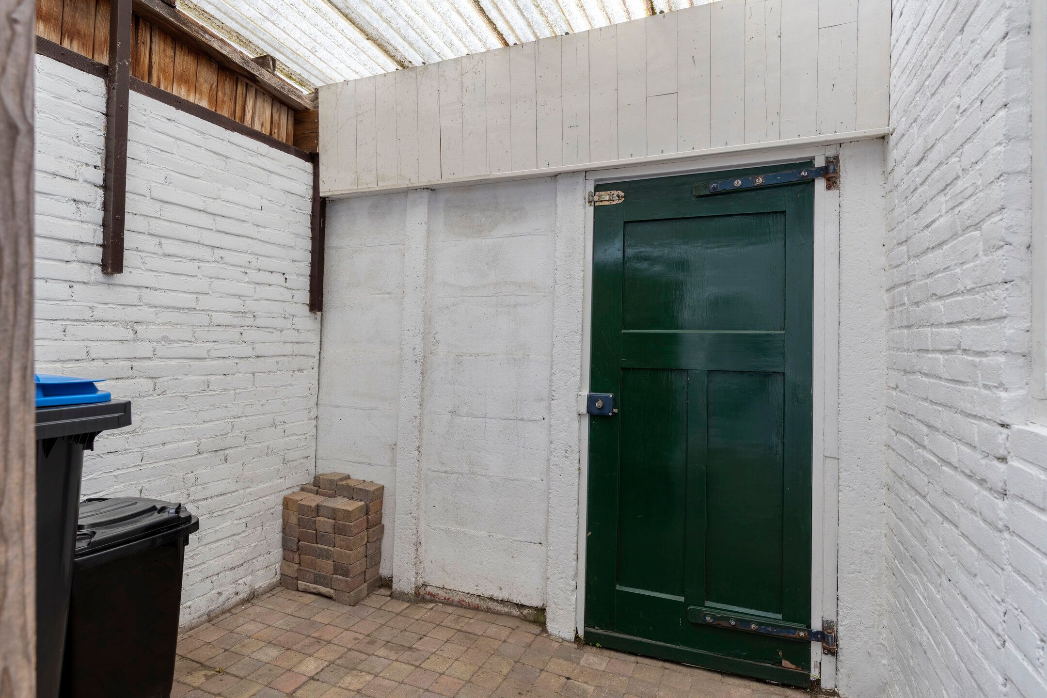 Foto 36 van Pioenroosstraat 10