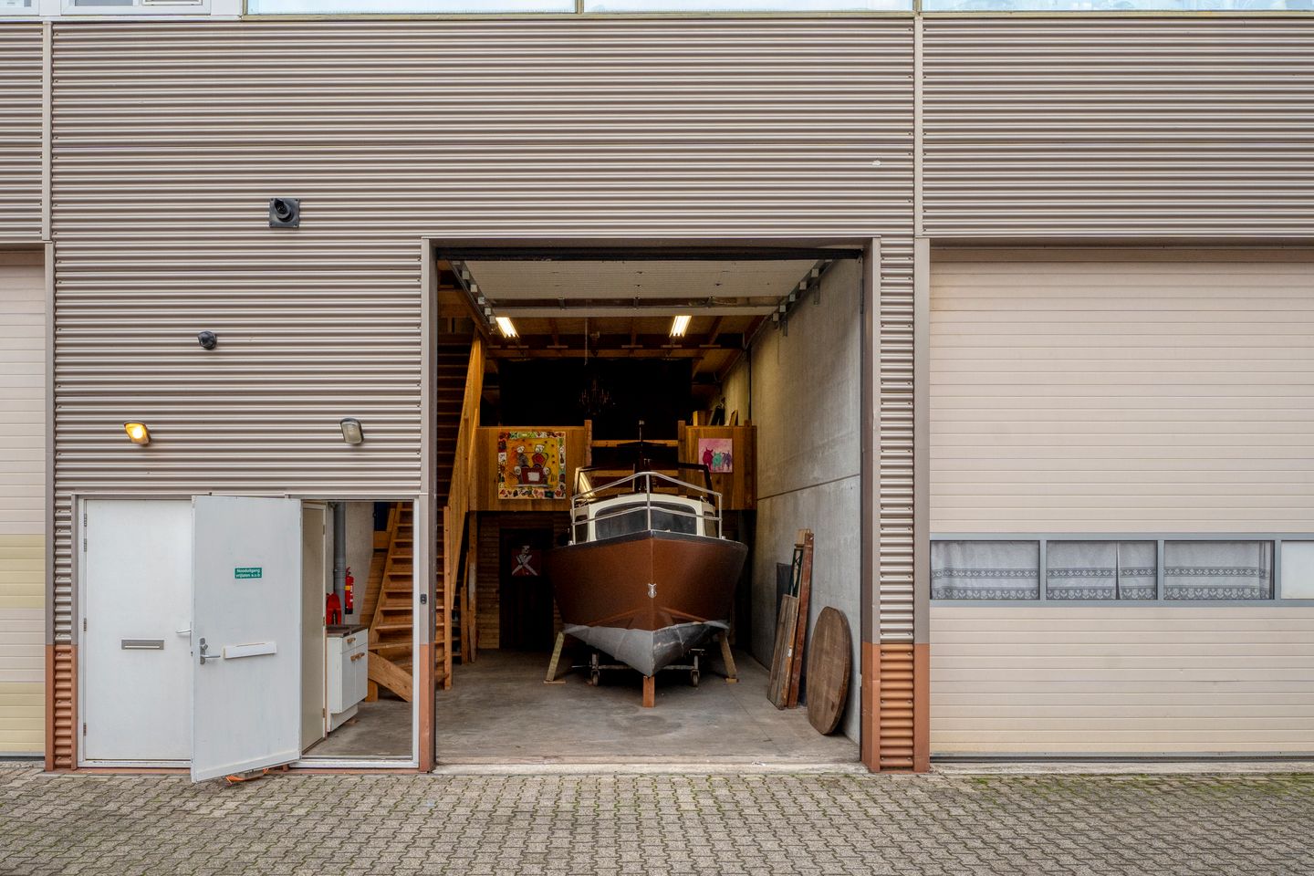 Bekijk foto 2 van Bedrijvenpark Twente 147-o