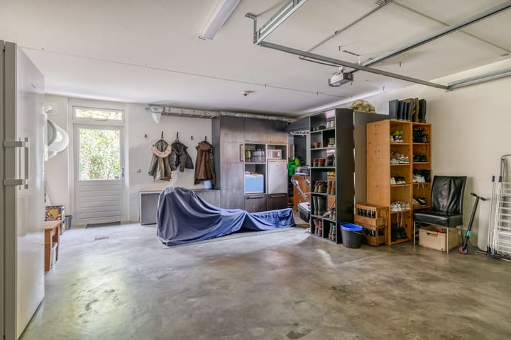 Photo 36 of Mgr. Bekkersplein 5