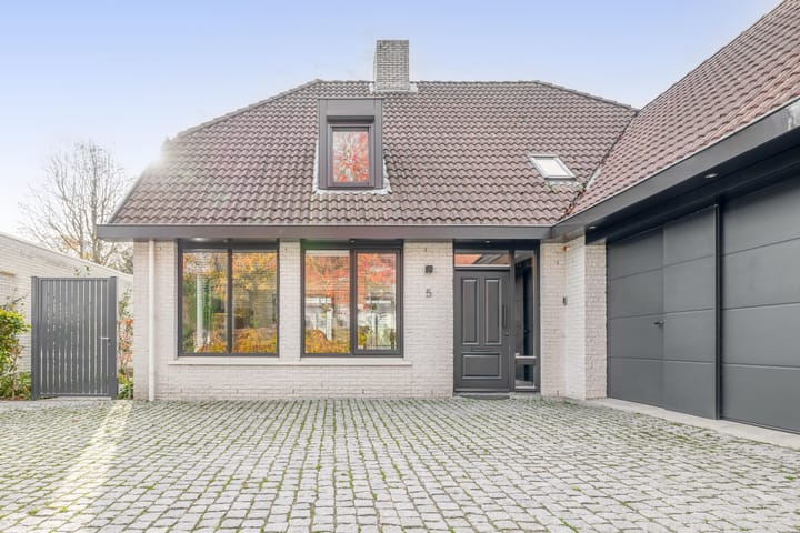 Photo 53 of Mgr. Bekkersplein 5