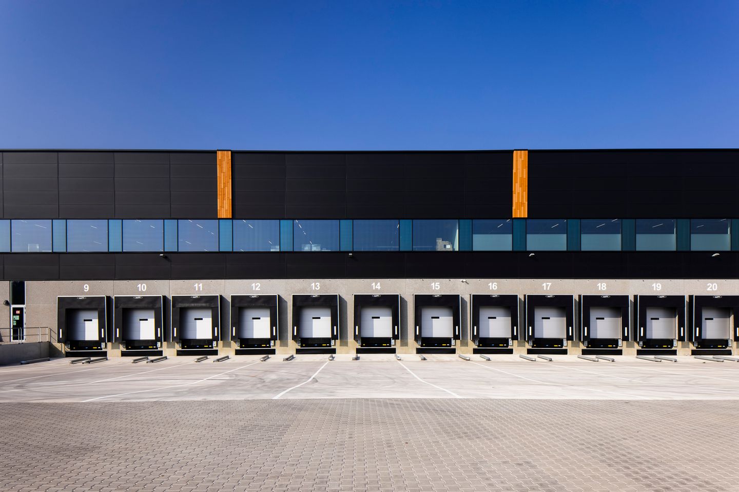 Bekijk foto 5 van Popeweg 68-72