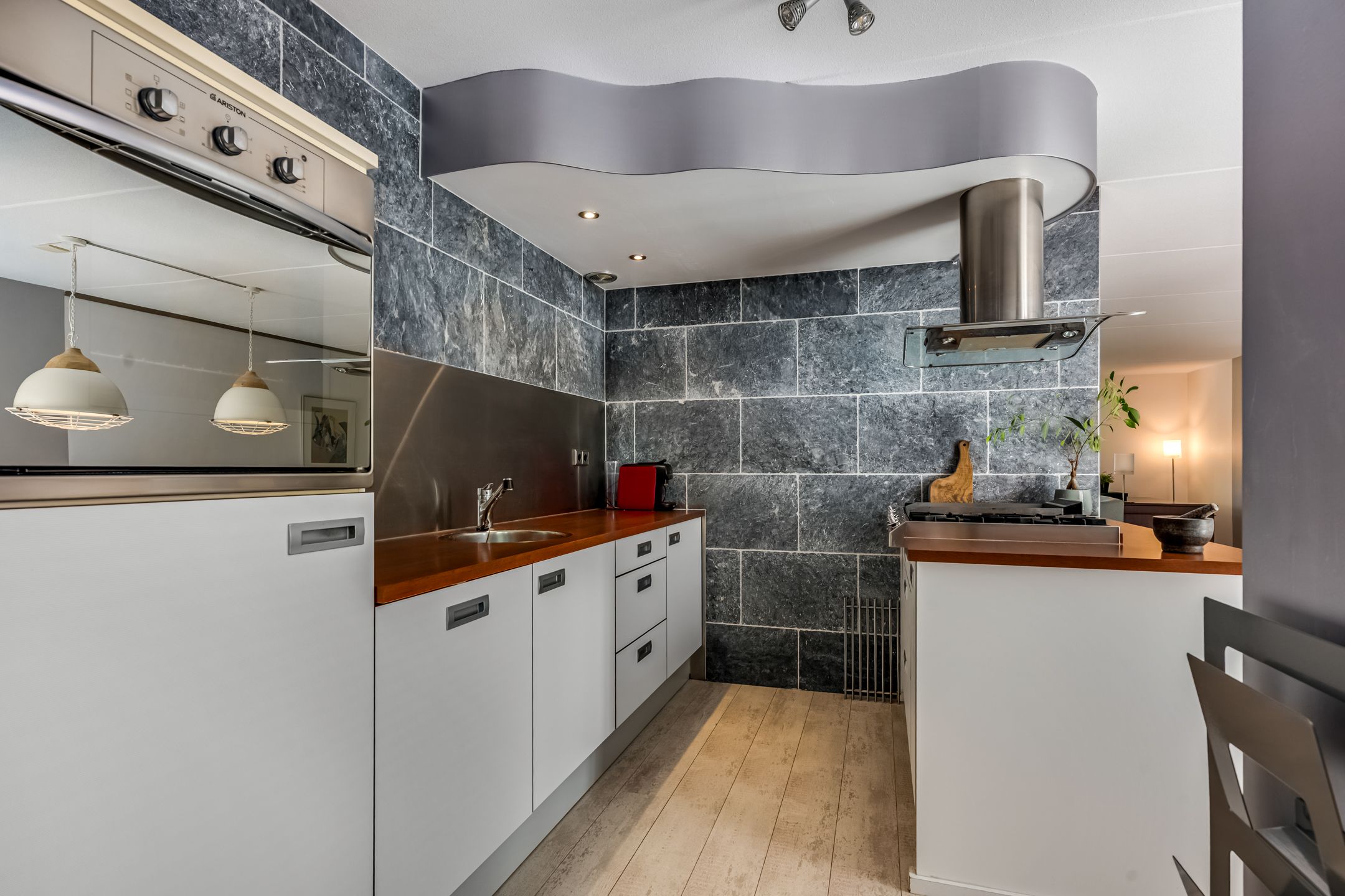 Photo 9 of Dorpsstraat 28-A