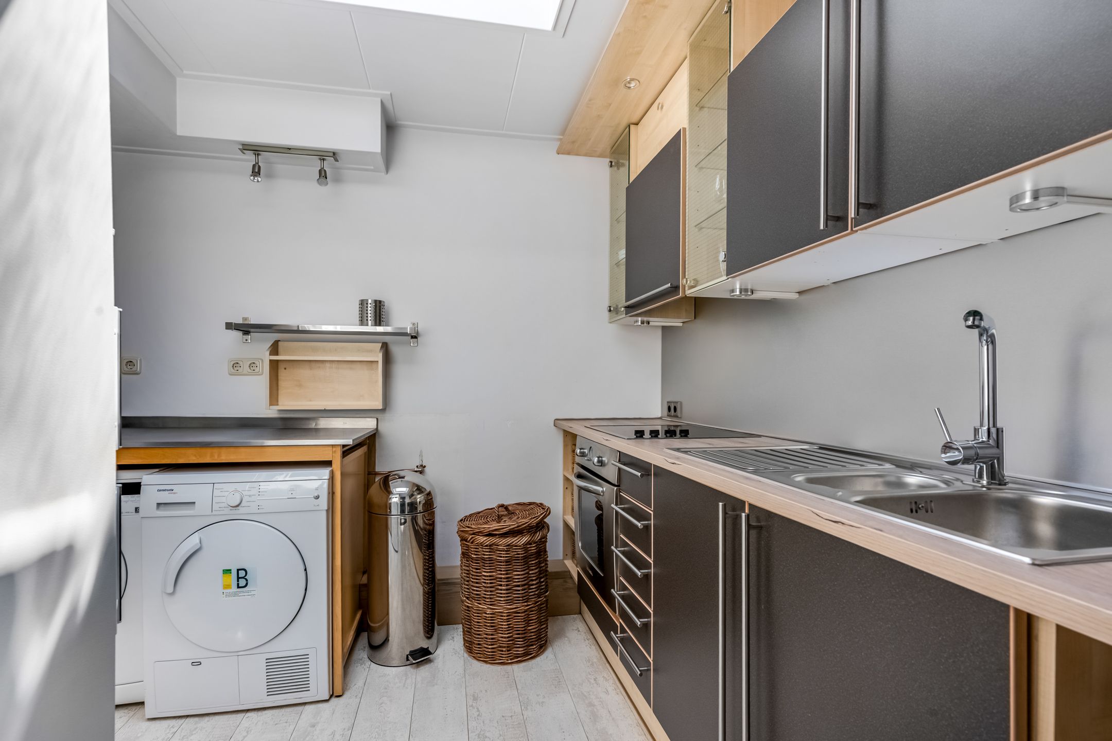 Photo 18 of Dorpsstraat 28-A