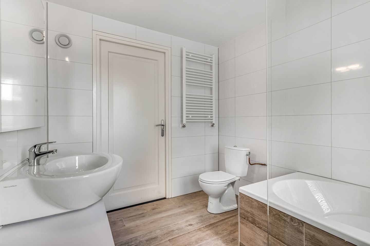 Photo 29 of Dorpsstraat 28-A