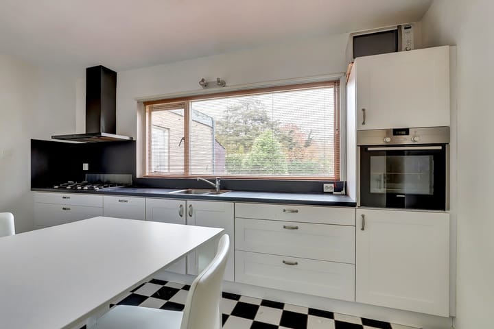 Foto 14 van Bernhardstraat 28