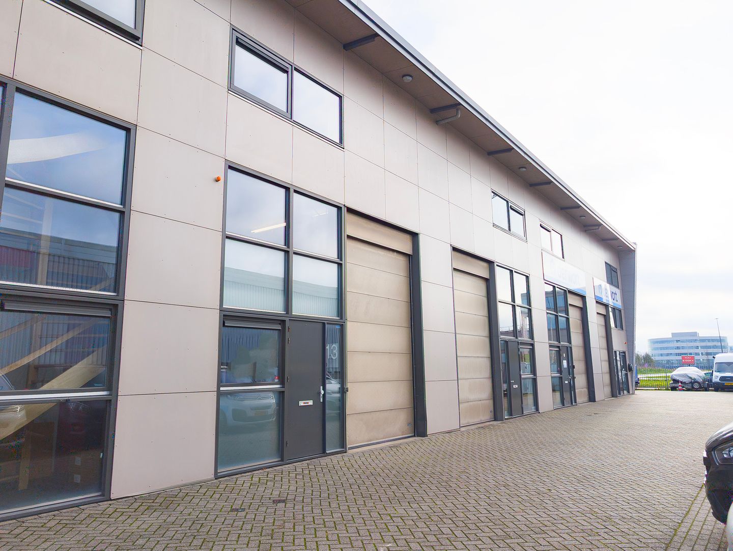 View photo 3 of Cyclotronweg 13