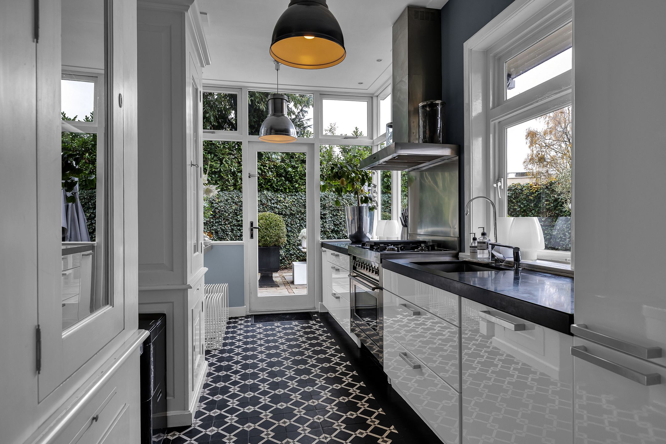 Photo 12 of Thierensweg 8