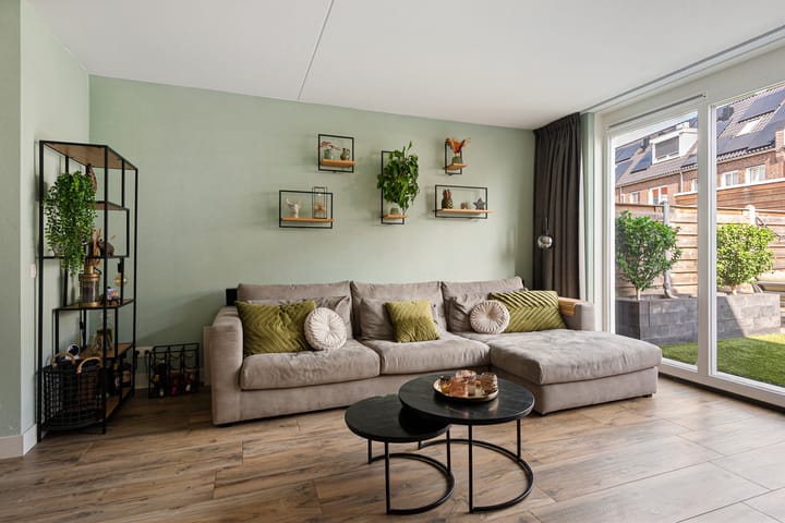 Foto 2 van Drieloper 9