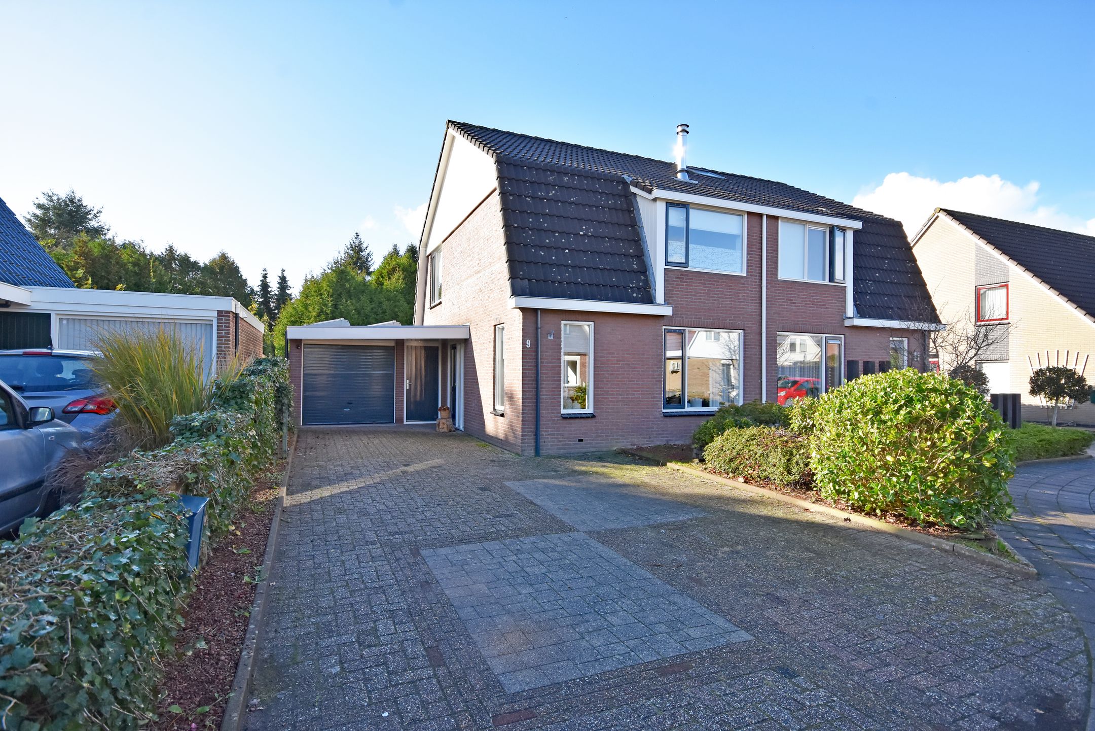 Foto 3 van Idsingha 9