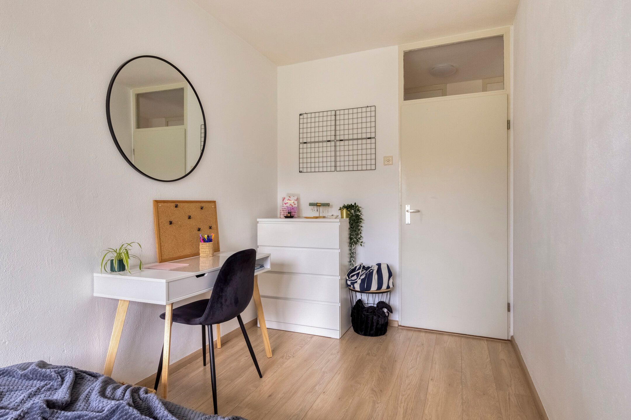 Foto 15 van Henry Dunantlaan 10