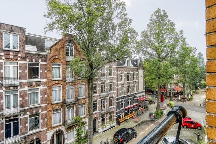 Foto 32 van De Genestetstraat 9-3