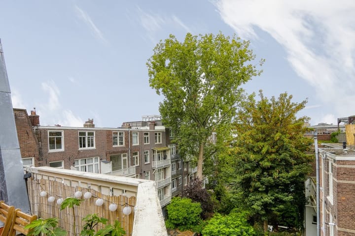 Foto 12 van De Genestetstraat 9-3