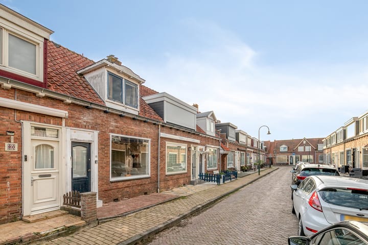 Photo 25 of Prinses Irenestraat 18