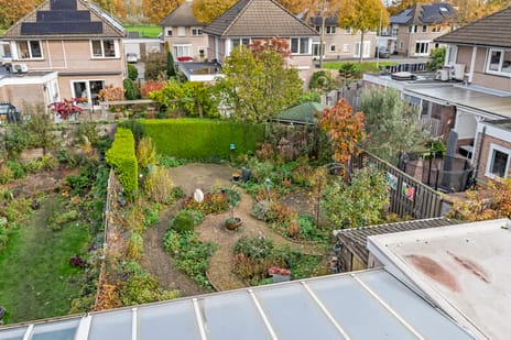 Alkmene 13 tertiary image