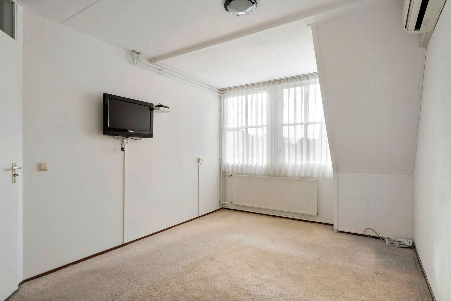 Foto 20 van Alkmene 13