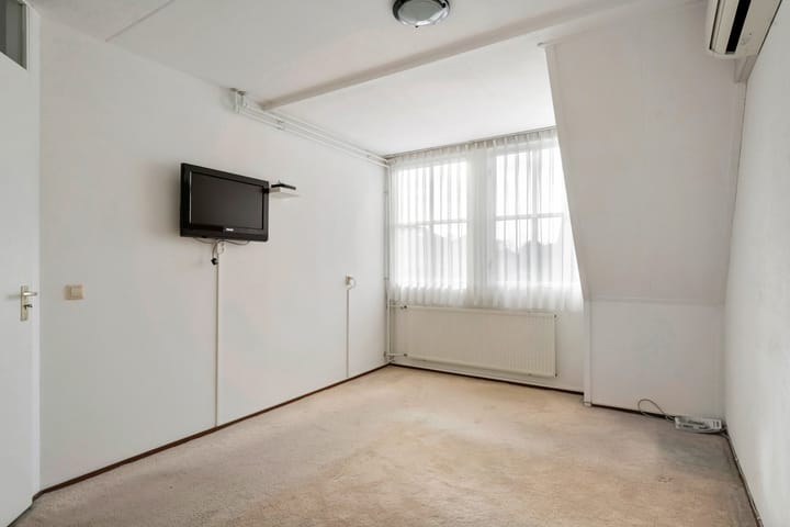 Foto 20 van Alkmene 13