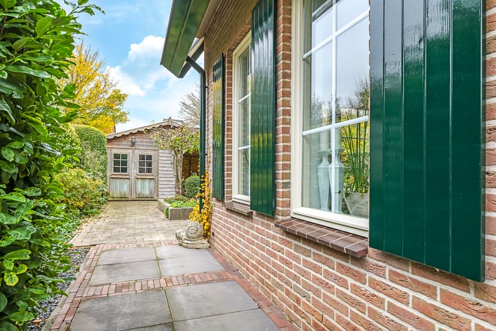 Foto 76 van Kruidenier 17