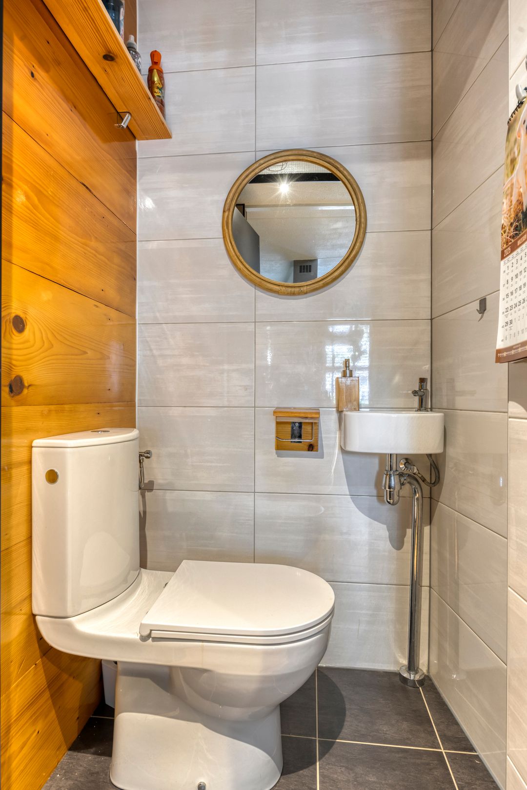 Foto 11 van Februaristraat 1