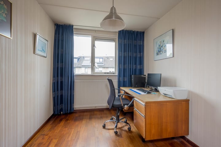 Photo 21 of Essenlaan 3