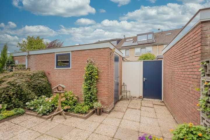 Photo 32 of Essenlaan 3