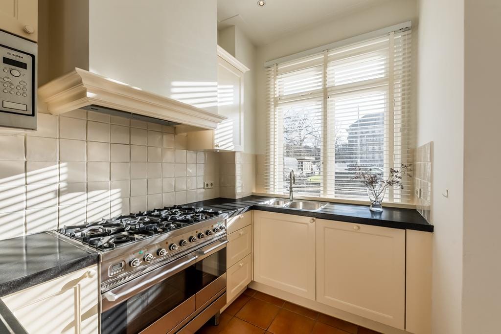 Foto 28 van Minervaplein 2-H