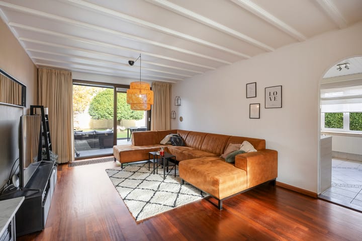 Photo 10 of Prinses Irenestraat 11