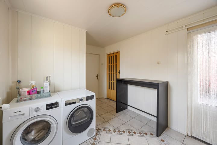 Photo 24 of Prinses Irenestraat 11