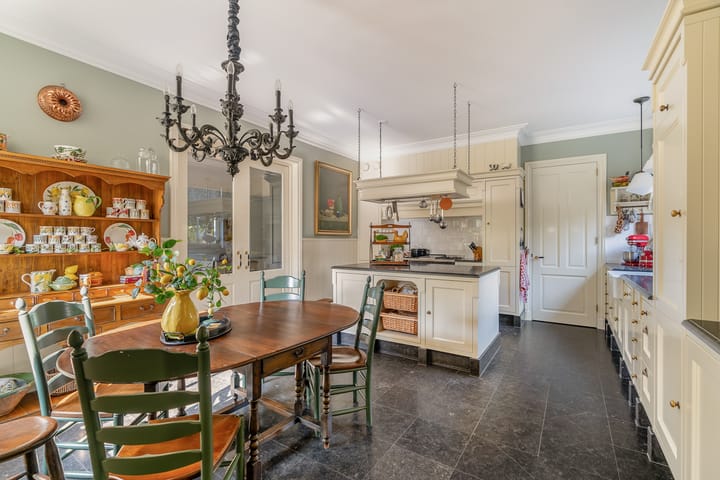 Photo 10 of Middeldijk 21