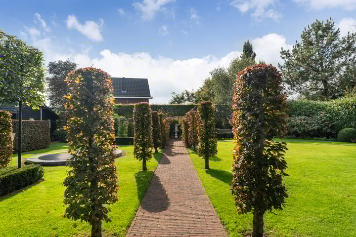 Photo 28 of Middeldijk 21