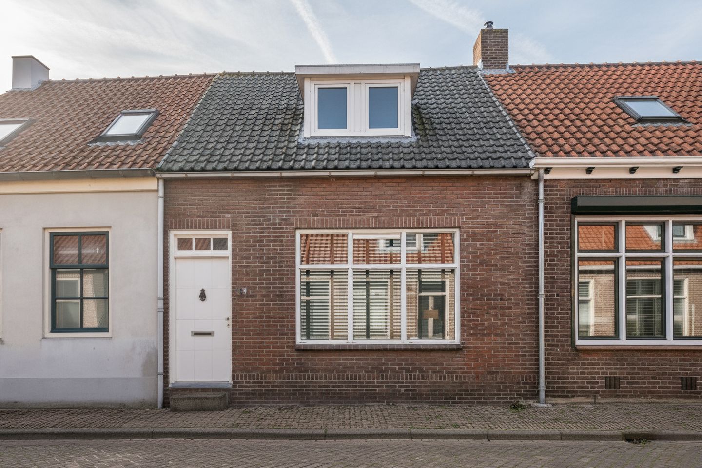 Photo 1 of van Hattumstraat 28