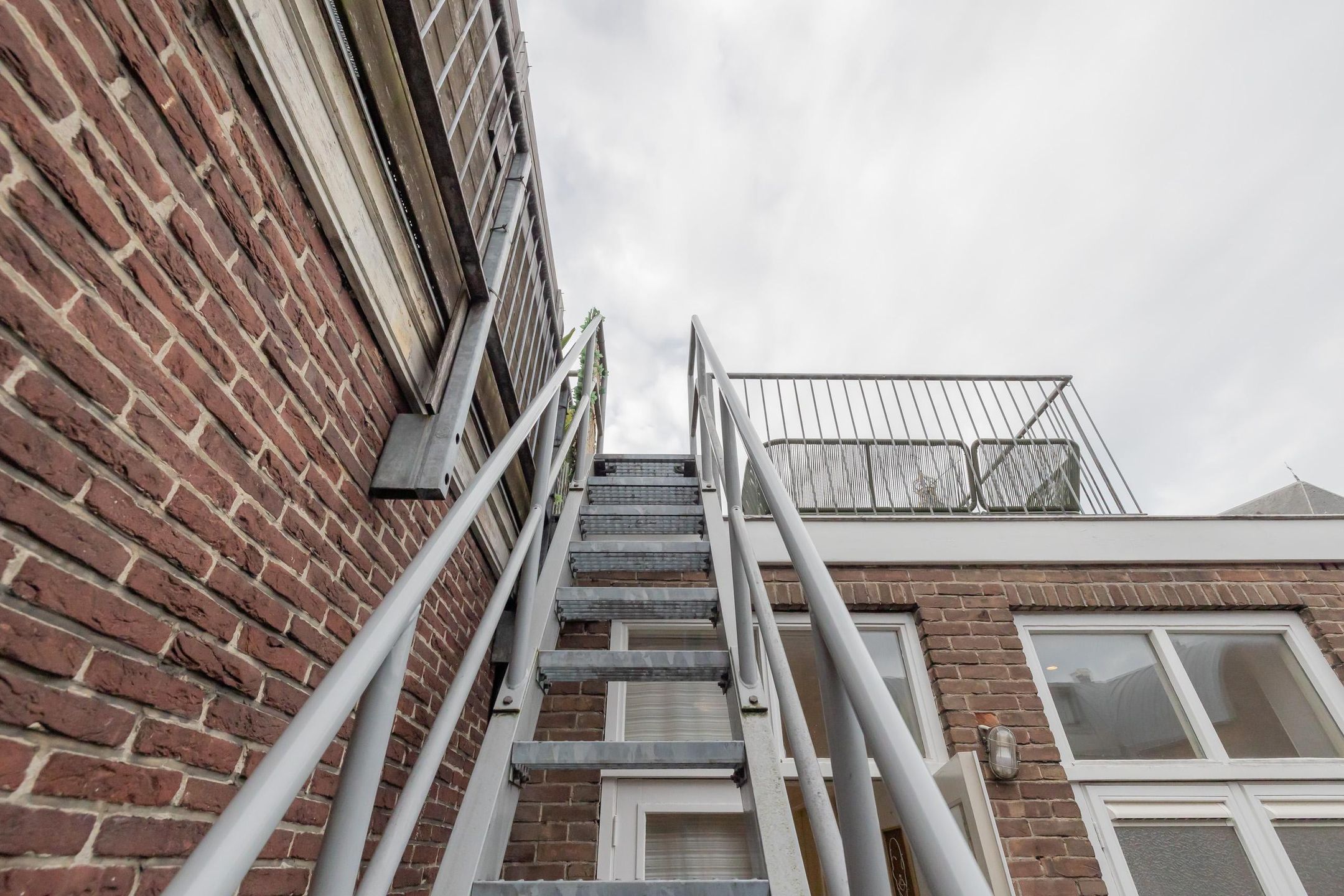 Photo 33 of Lange Veerstraat 11-RD