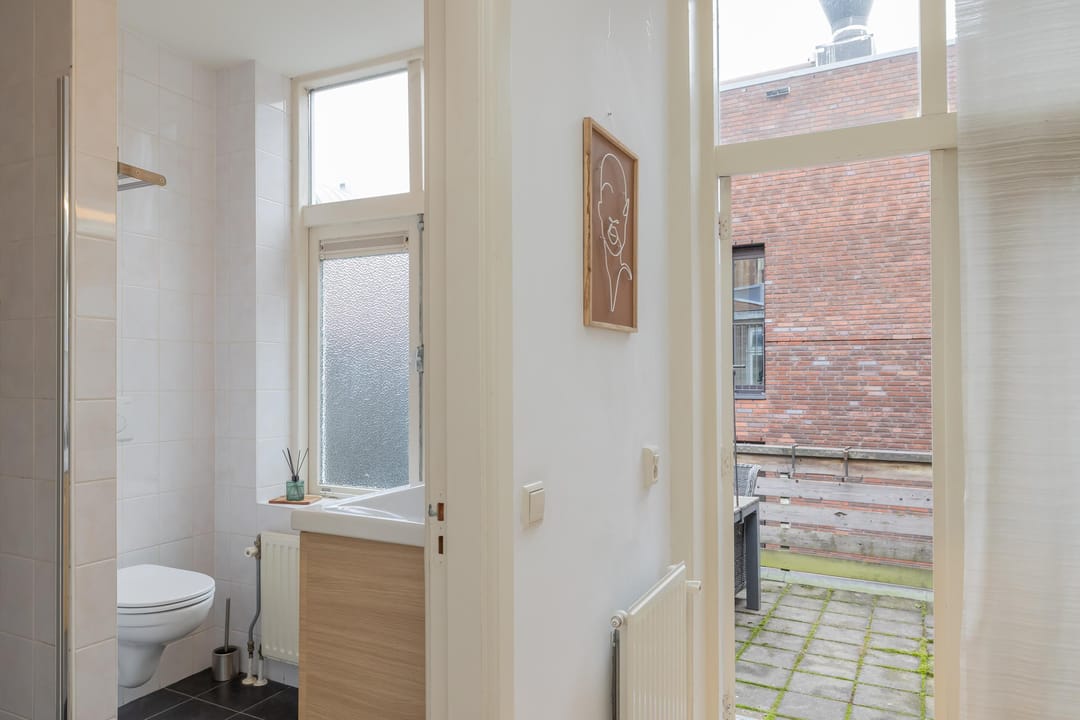 Photo 23 of Lange Veerstraat 11-RD